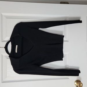 Black Cropped Abercrombie Collared Shirt